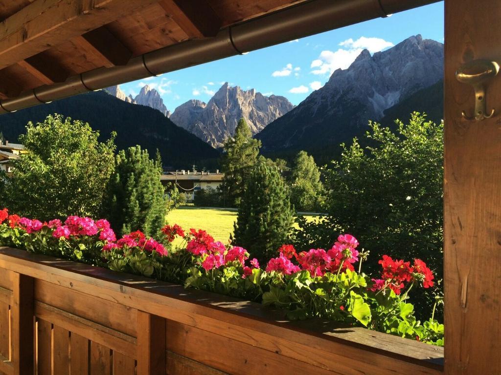 Hotel Holzer Sexten Екстериор снимка